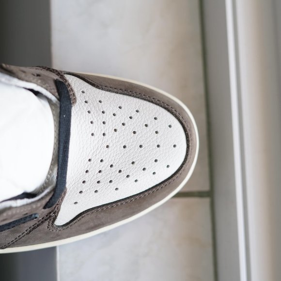 Air jordan 1 Travis Scott - Picture 5 of 8